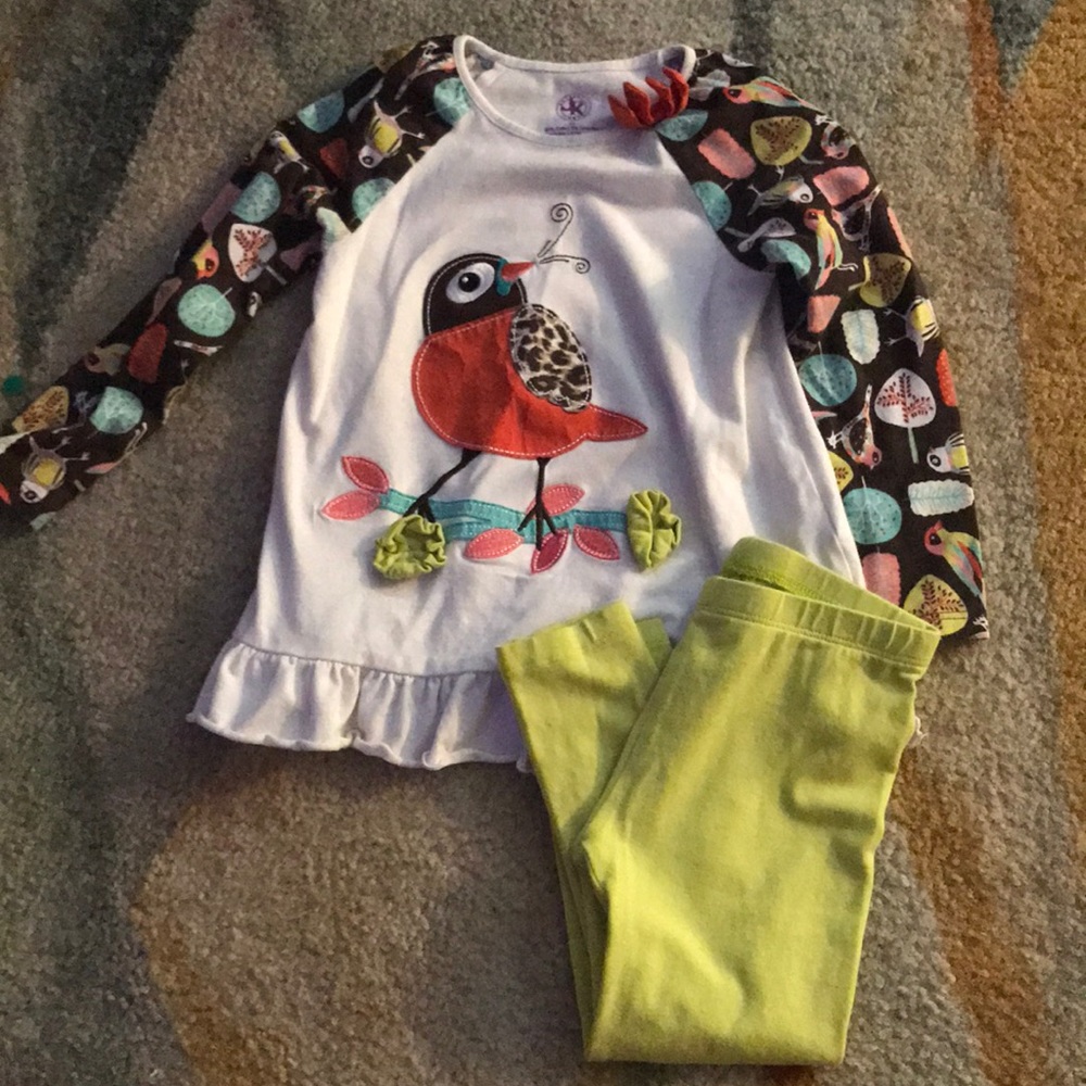 Little Girl’s Matching Set